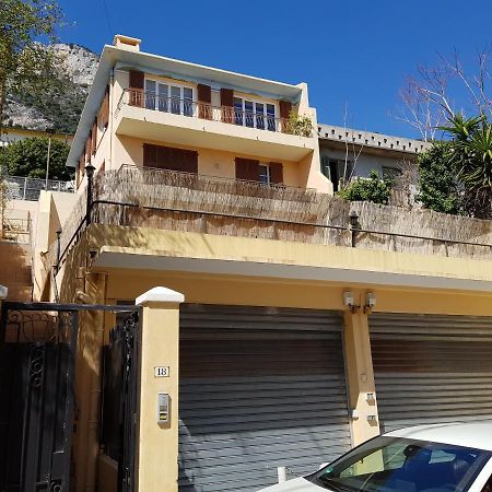 Cosy Duplex Avec 90 M2 De Terrasse Apartment Saint-Antoine  Exterior photo